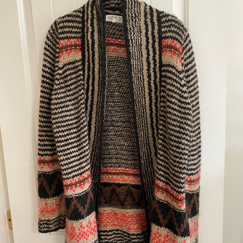 Pink rose sweater.  Large.